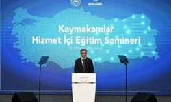 Vali Baruş: 'Halkla doğrudan, samimi, şeffaf ve güven veren bir bağ kurmak her zamankinden daha kritik bir hale gelmiştir'
