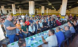 Yılmaz, Kuzeyşehir'de vatandaşlarla buluştu