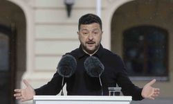 Zelenskiy'den Putin'e görüşme çağrısı: 'Ukrayna, savaşın ikili bir formatta bitirilmesini teklif ediyor'