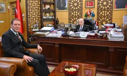 MHP Lideri Devlet Bahçeli’den “Terörsüz Türkiye” İçin Tarihî Çağrı: “Çerçeve Yasaya Tam Destek Verilmelidir”
