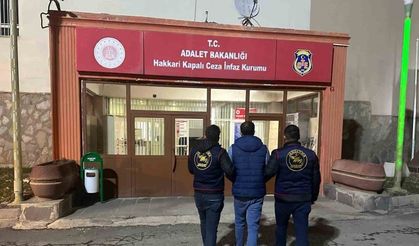 Aranan şahıslara yönelik operasyonlarda 272 kişi tutuklandı