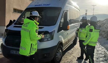 Öğrenci servis araçlarına sıkı denetim