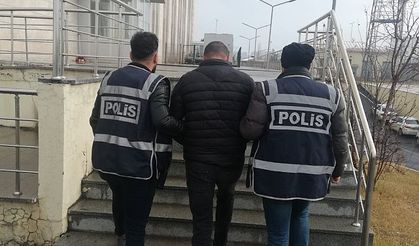 Kesinleşmiş hapis cezası bulunan 2 şahıs yakalandı