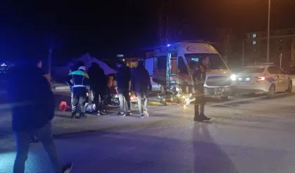 Ehliyetsiz ve alkollü 17 yaşındaki sürücü, polis aracına çarptı!