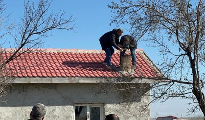 Evde çıkan yangında 53 yaşındaki adam hayatını kaybetti