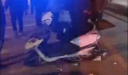 Motosikletli kuryelerin çarpışması sonucu 2 kişi yaralandı