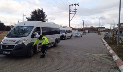Trafik denetimlerinde 110 araç trafikten men edildi
