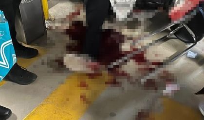 Alışveriş merkezinde bıçaklı kavga çıktı
