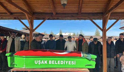 Babasının aracında vurulan çocuk defnedildi