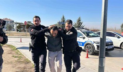 Komşusunu bıçakla yaralayan kişi serbest kaldı