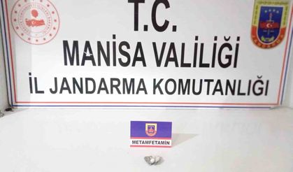 Manisa'da jandarma ekipleri uyarıcı madde operasyonu yaptı