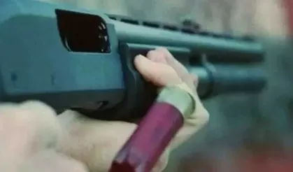 Balkonda oturan kişiye pompalı tüfekle saldırı