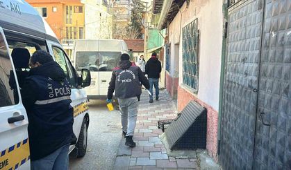 Oğlu tarafından bıçaklanarak öldü