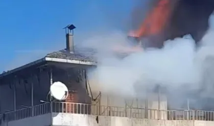 Çatı yangını korku dolu anlar yaşattı