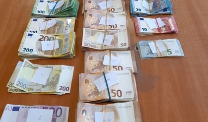 62 Bin 770 euro gümrükte ele geçirildi