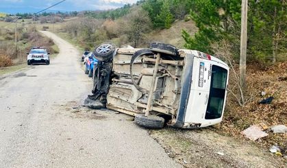 Trafik kazasında polis memuru hayatını kaybetti