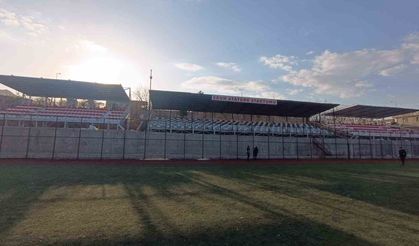 Eruh’a 480 kişilik tribün