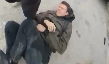 Ters şeritte seyreden motosiklet, yayaya çarptı