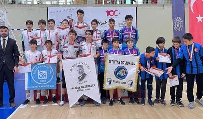 Manisalı oryantiring sporcuları 6 madalya  kazandı