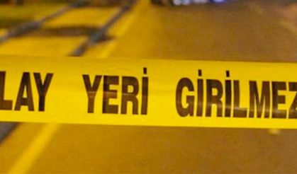 Tarım aracının altında kalan sürücü hayatını kaybetti