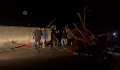 Hakkari Yüksekova’da şiddetli fırtına