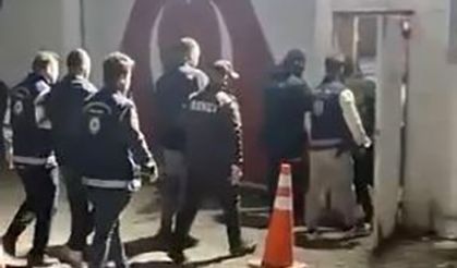 3 firari hükümlü tırda yakalandı