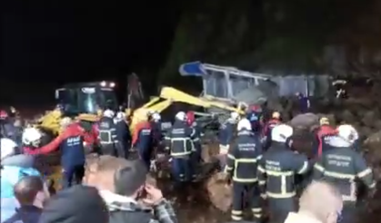 Samsun'un Büyükçekme Mahallesi'nde heyelan meydana geldi