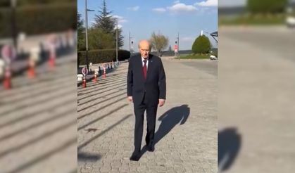 MHP'den Bahçeli paylaşımı: Durma yürü sen