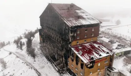 Grand Kartal Otel’deki yangının güvenlik kamerası görüntüleri ortaya çıktı