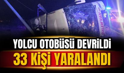 Yolcu otobüsü devrildi, 33 kişi yaralandı