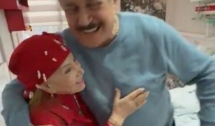 İki efsane yıllar sonra karşılaştı, o anları türkü söyleyerek taçlandırdı