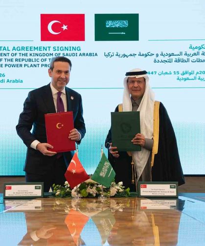 Bakan Bayraktar: 'Türkiye'de bugüne kadar gördüğümüz en düşük fiyatla elektriği alacağız'