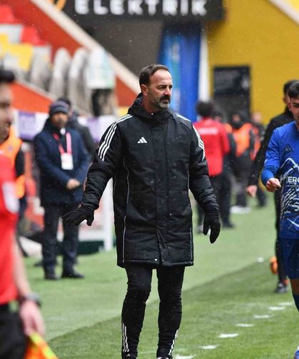 Erciyes 38 FK Teknik Direktör Adem Çak: 'Seri yakaladığımız an neler yapabileceğimizi biliyoruz'