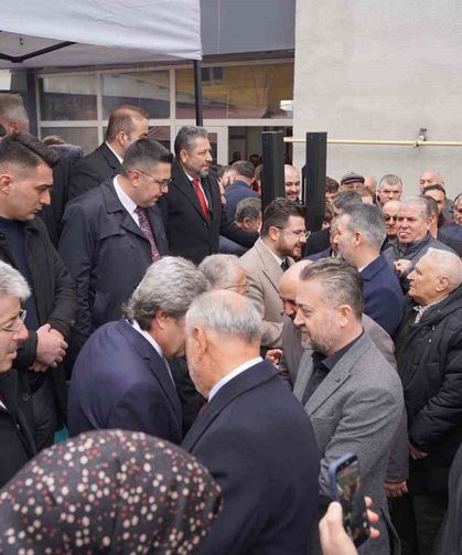 AK Parti Kayseri'de bayramlaştı