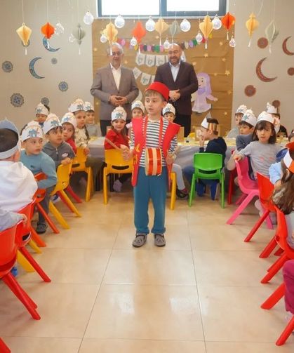 Bayburt'ta minikler çocuk iftarında ramazan sevincini yaşadı