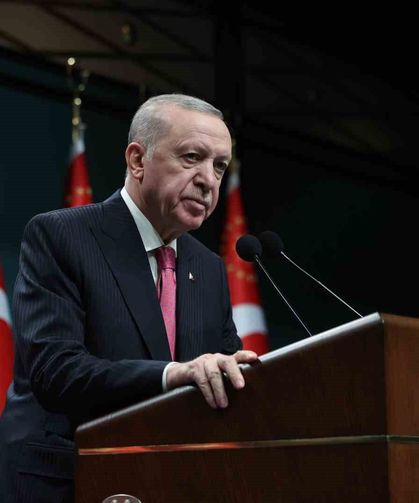 Cumhurbaşkanı Erdoğan: '(İran'ın Türkiye'yi hedef alan füzeleri) Türkiye'nin dostluğunu zora sokacak son derece yanlış ve provakatif adımlar atılmaya devam ediliyor'