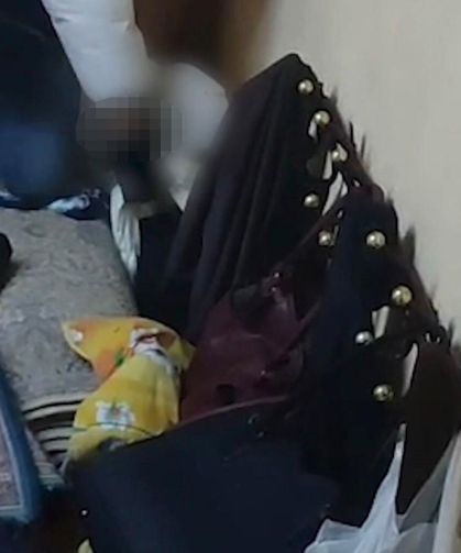 Firari hükümlü evde halıların arasında yakalandı