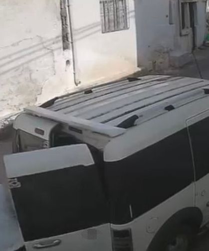 Hırsızlar 'Parayı hesaba atacağız' diyerek 295 kilo zeytinyağını çaldılar