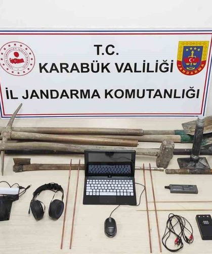 Karabük'te jandarmadan kaçak kazı ve uyuşturucu operasyonu