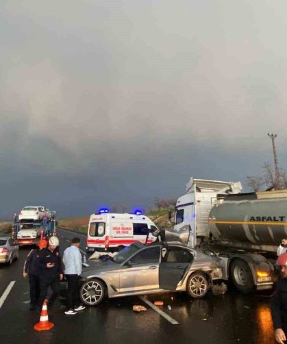 Şanlıurfa'da zincirleme trafik kazası: 1 ölü, 5 yaralı