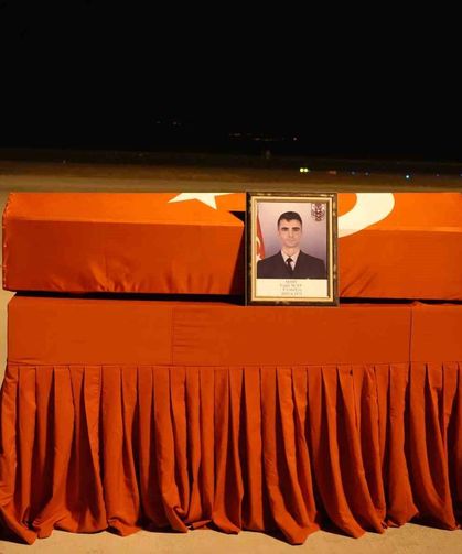 Şehit Açay'ın naaşı memleketine uğurlandı