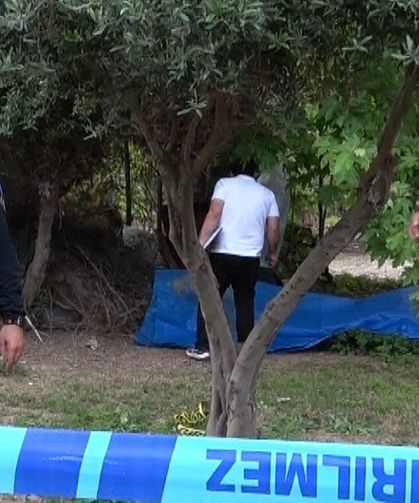 Antalya'da bir kişi ağaçlık alanda ölü bulundu