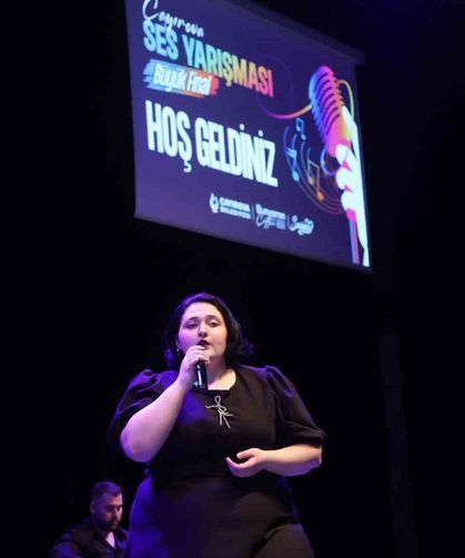 Çayırova'da ilk kez düzenlenen ses yarışmasında şampiyon belli oldu