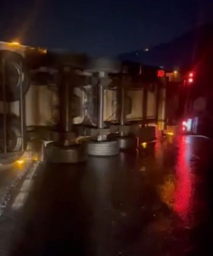 D-650'de zincirleme kaza: Kilometrelerce araç kuyruğu oluştu