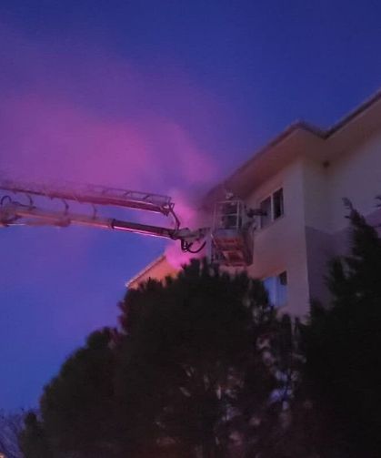 Edirne'de apartman dairesinde korkutan yangın