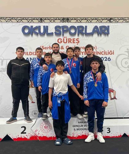 Kayseri Güreş takımı Türkiye Şampiyonu oldu