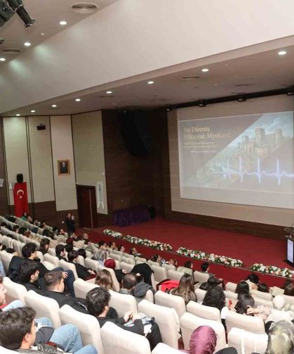 TOGÜ'nün düzenlediği tıp kongresinde canlı ameliyat heyecanı yaşandı