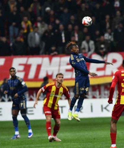 Trendyol Süper Lig: Kayserispor: 0 - Fenerbahçe: 1 (İlk yarı)