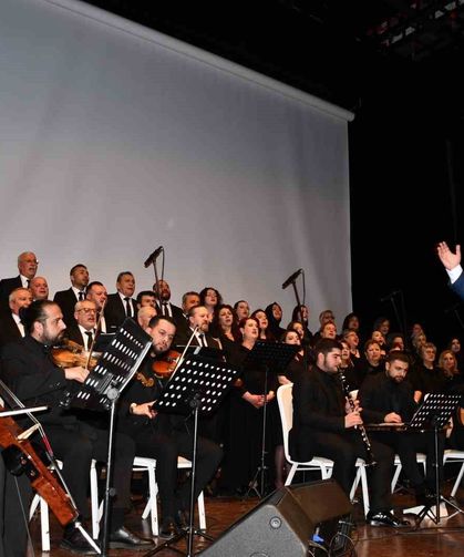 Vezirköprü'de Türk sanat müziği konseri