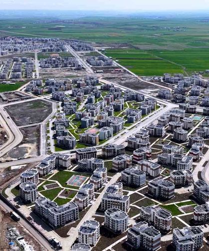 Bakan Kurum: 'Oğlaklı'da yeni bir şehir inşa ettik'